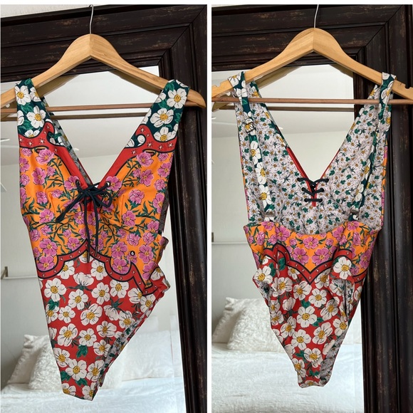 Agua Bendita Priscilla One-Piece Swimsuit Large NEW - Picture 2 of 4